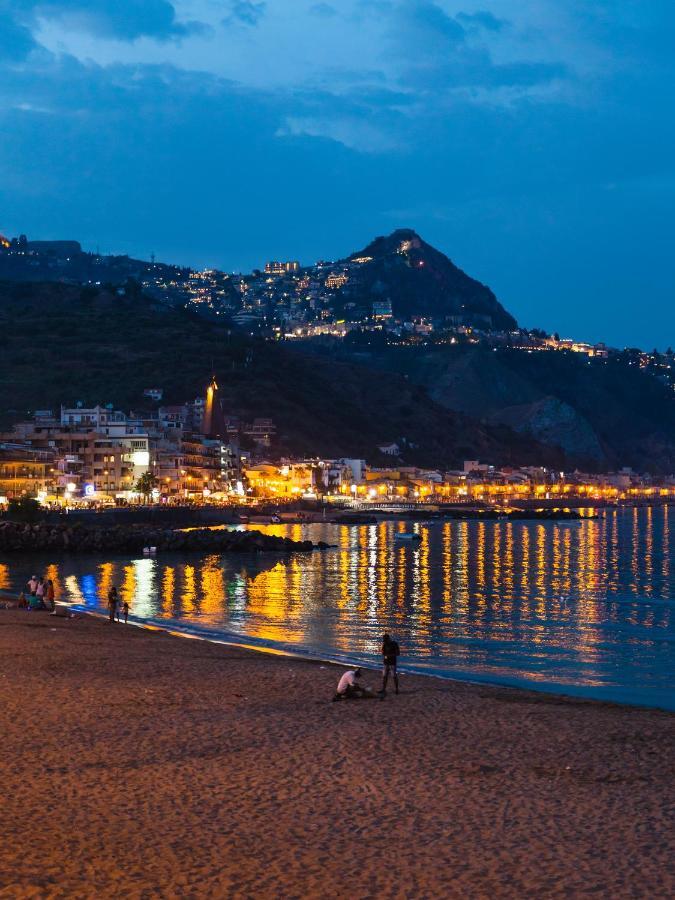 Le Tre More Giardini Naxos Exterior photo